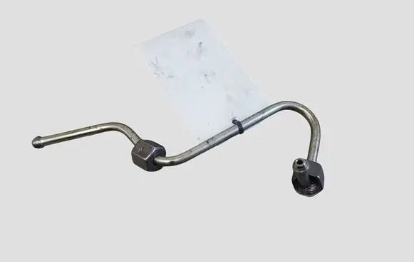 Peugeot 3008 I Fuel injector supply line/pipe
