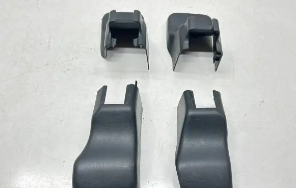Toyota Land Cruiser (J150) Front passenger seat rail trim 7212460100