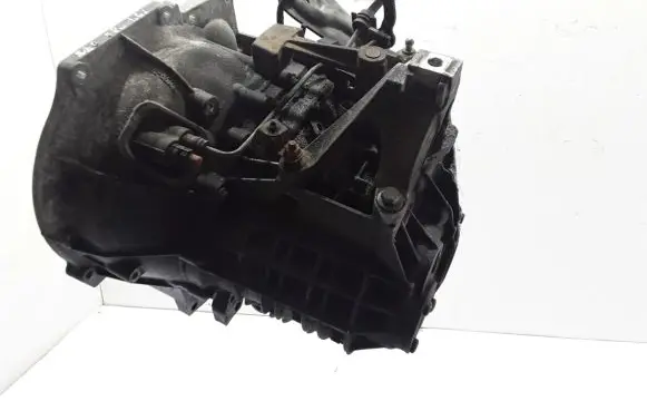 Volvo C30 Manual 5 speed gearbox 6N5R7002