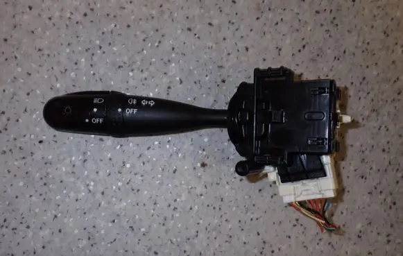 Toyota Corolla E120 E130 Other switches/knobs/shifts