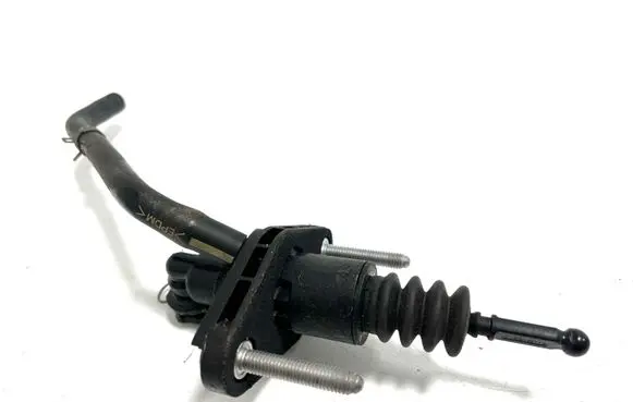 Suzuki Vitara (LY) Clutch master cylinder KG15500TP01 1KG156113