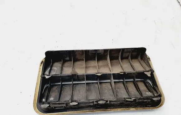 Hyundai ix 55 Quarter panel pressure vent 975103K000
