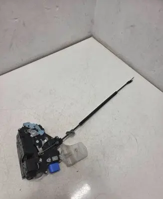 Volkswagen Caddy Front door lock 3D1837015AB 90708134