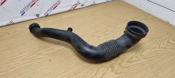 BMW 7 E65 E66 Air intake duct part 7787999