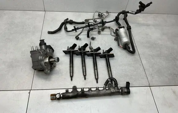 Volkswagen PASSAT CC Fuel injection system set 03L130277 03L089C 057130764H