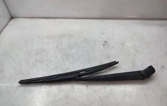 Mazda CX-5 Rear wiper blade arm 