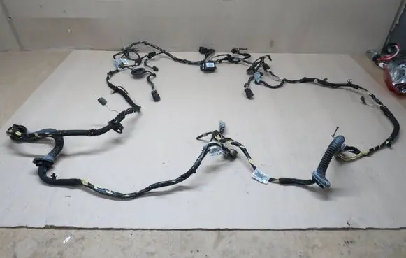 Opel Insignia A Tailgate/trunk wiring harness 23176505 25696