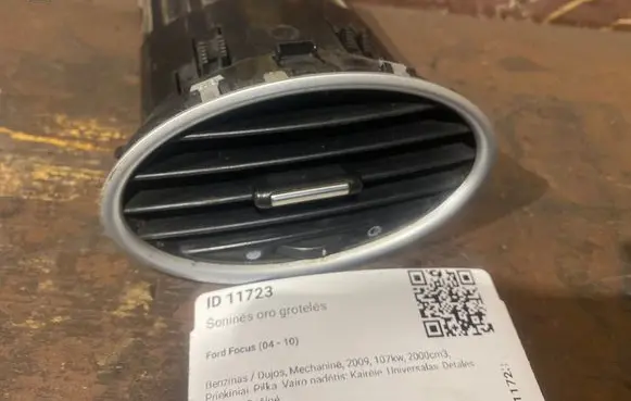 Ford Focus Dashboard side air vent grill/cover trim 4M51A014L21AE