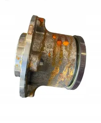 Renault Master III Rear wheel hub 432100013R