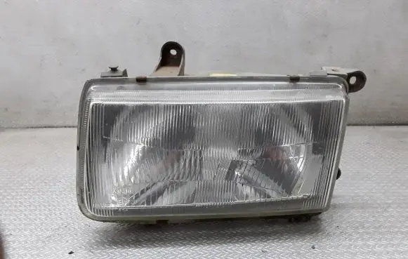 Opel Frontera B Headlight/headlamp 305235378