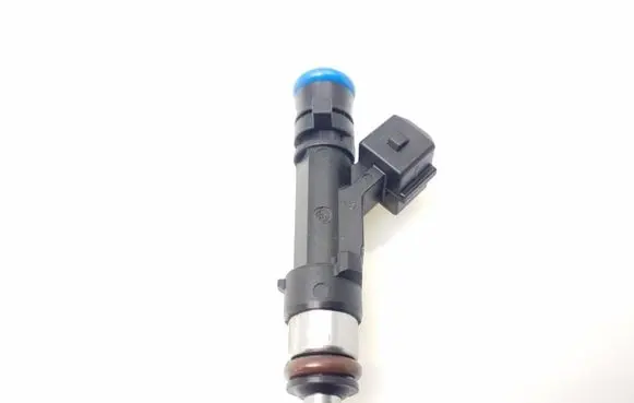 Opel Corsa E Fuel injector 0280158181