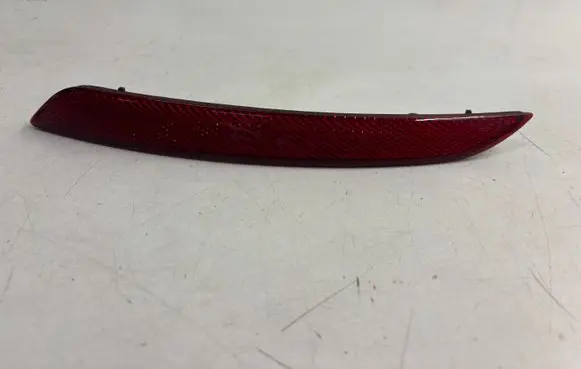Peugeot 308 Rear tail light reflector 9804315280