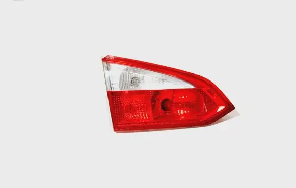 Ford Focus Tailgate rear/tail lights BM5113A603BB BM5113A603