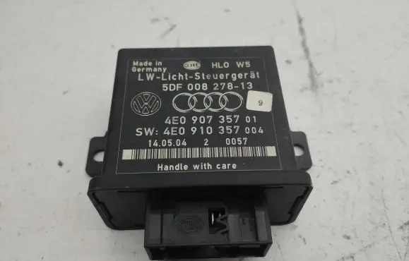 Audi A8 S8 D3 4E Light module LCM 4E0907357