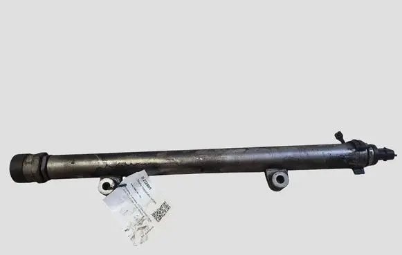 Volvo V60 Fuel main line pipe 30777759 100820669856L5
