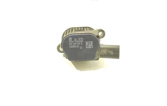 Skoda Kodiaq Camshaft vanos timing valve 04E906048A