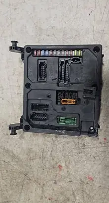 Volkswagen Sharan Fuse module S120042300D 7M3962258AM