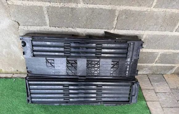 Opel Grandland X Intercooler air guide/duct channel 9855653580