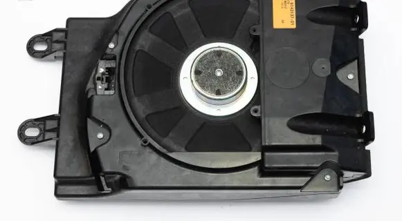 BMW 7 E65 E66 Subwoofer speaker 9143137 65139143137 9144203