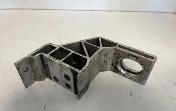 Mercedes-Benz C W205 Radiator support slam panel bracket 