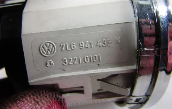 Volkswagen Touareg I Differential lock switch 7L6941435N