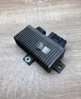 Renault Laguna I Glow plug pre-heat relay 7700111525