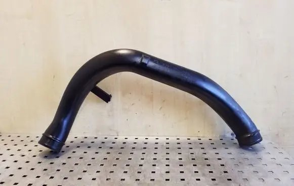 Volvo XC60 Intercooler hose/pipe 31261343