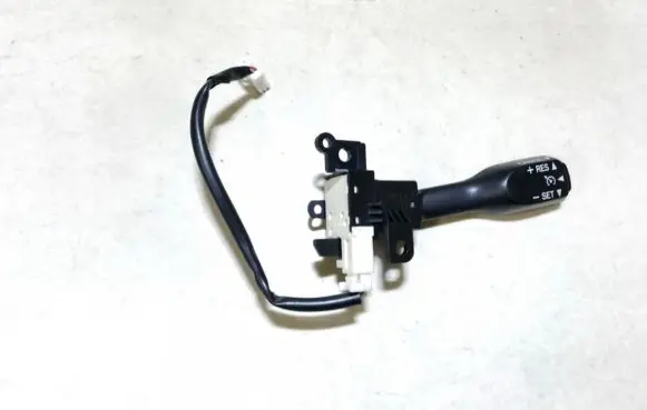Lexus IS 220D-250-350 Cruise control stalk 18a174