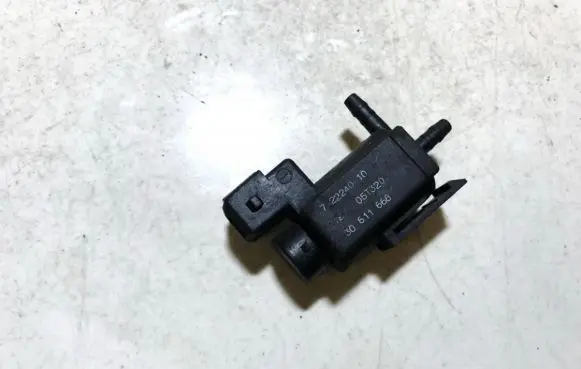 Volvo V70 Turbo solenoid valve 30611668 72224010
