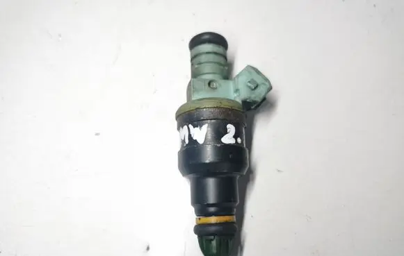 Fuel injector