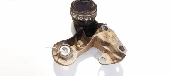 Volkswagen PASSAT B5 Engine mounting bracket 4b0199352a