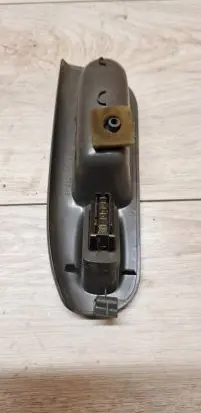 Renault Scenic I Electric window control switch 7700431172