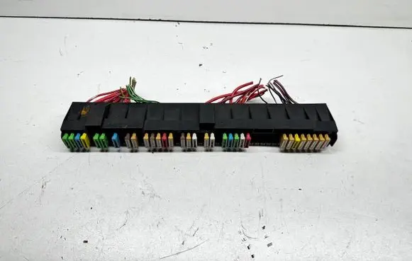 BMW 5 E39 Fuse module