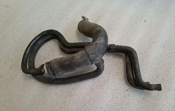 Ford Sierra Engine coolant pipe/hose 86GB8260ED