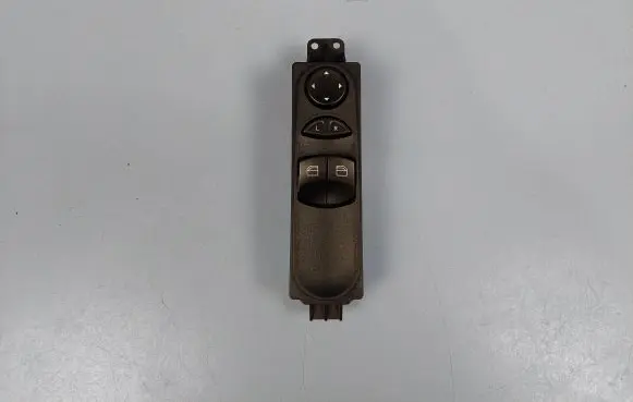 Mercedes-Benz Sprinter W906 Electric window control switch 9065451213