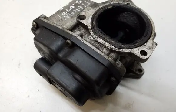 Volkswagen Tiguan EGR valve 03L131501D