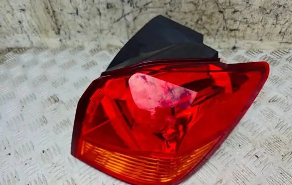 Mitsubishi ASX Rear/tail lights P9372 P9374