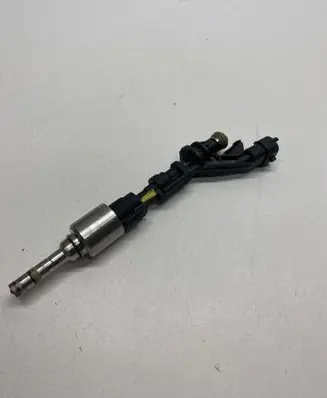 Jaguar F-Pace Fuel injector FX239F593AC 306PS