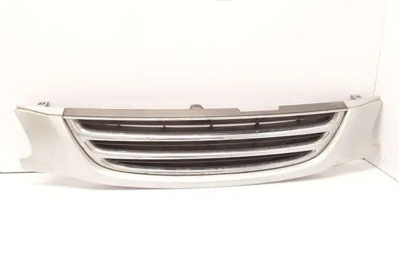 Toyota Avensis T220 Front bumper upper radiator grill 5311105030F 5311105030