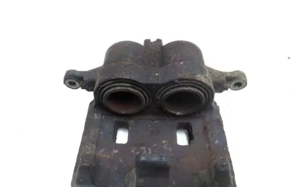 Nissan X-Trail T30 Front brake caliper