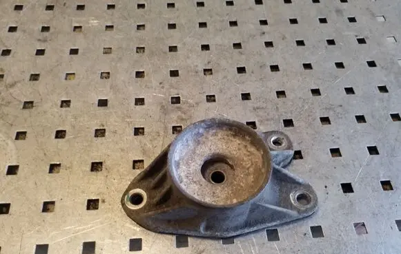 BMW 3 F30 F35 F31 Front shock absorber mounting bracket 056791706 45118632