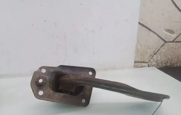 Volkswagen Touran I Rear upper control arm/wishbone