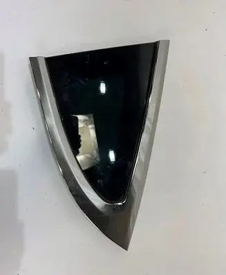 Tesla Model X Rear side window 103490685