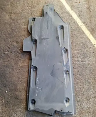 Audi A1 Side bottom protection 6r0825201