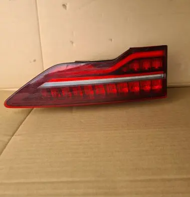 Jaguar I-Pace Tailgate rear/tail lights J9D313A421 J9D313A421BB