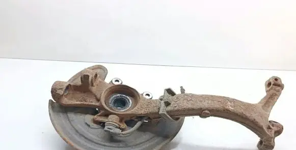 Volkswagen PASSAT B5.5 Front wheel hub spindle knuckle 3B0615311