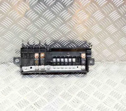 Jaguar F-Pace Current control relay P00108586