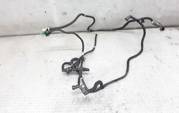 Ford Focus Fuel line/pipe/hose 
