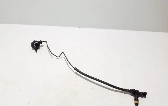 Brake vacuum hose/pipe