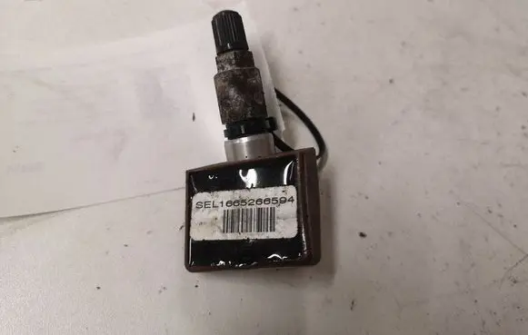 Opel Insignia A Tire pressure sensor 13327259